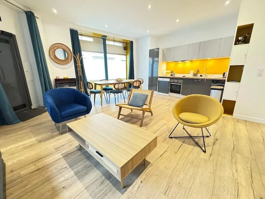 Bastille Sunbeam - Luxury Flat 80M2 - Paris 6P 2Br 아파트