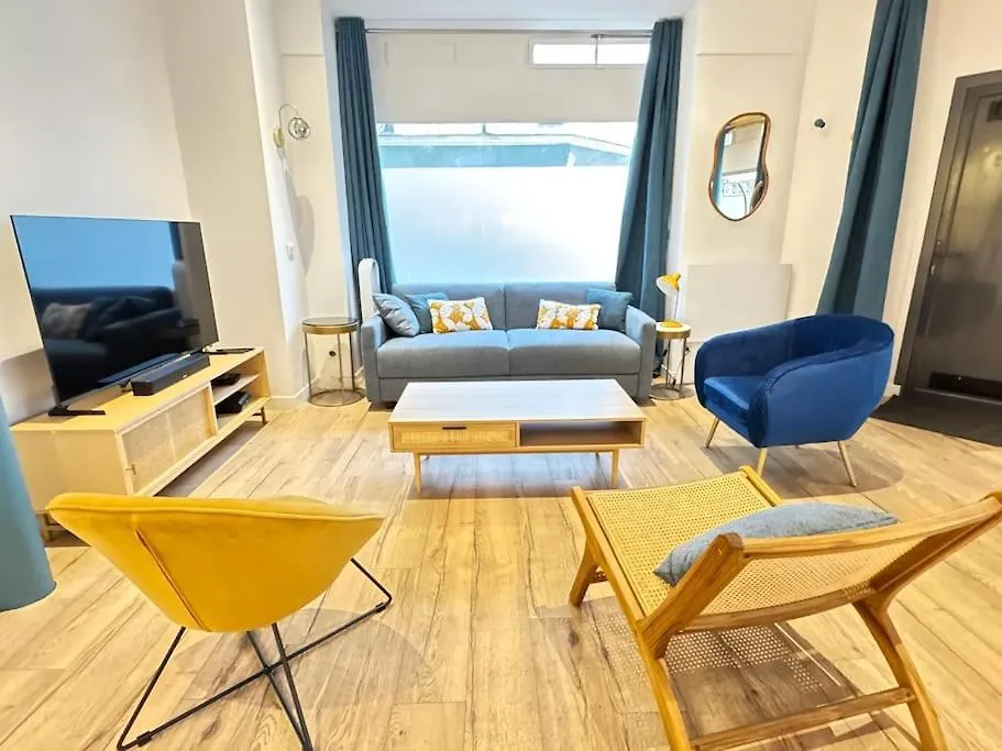 Bastille Sunbeam - Luxury Flat 80M2 - Paris 6P 2Br 아파트