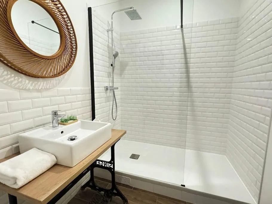 아파트 Bastille Sunbeam - Luxury Flat 80M2 - Paris 6P 2Br